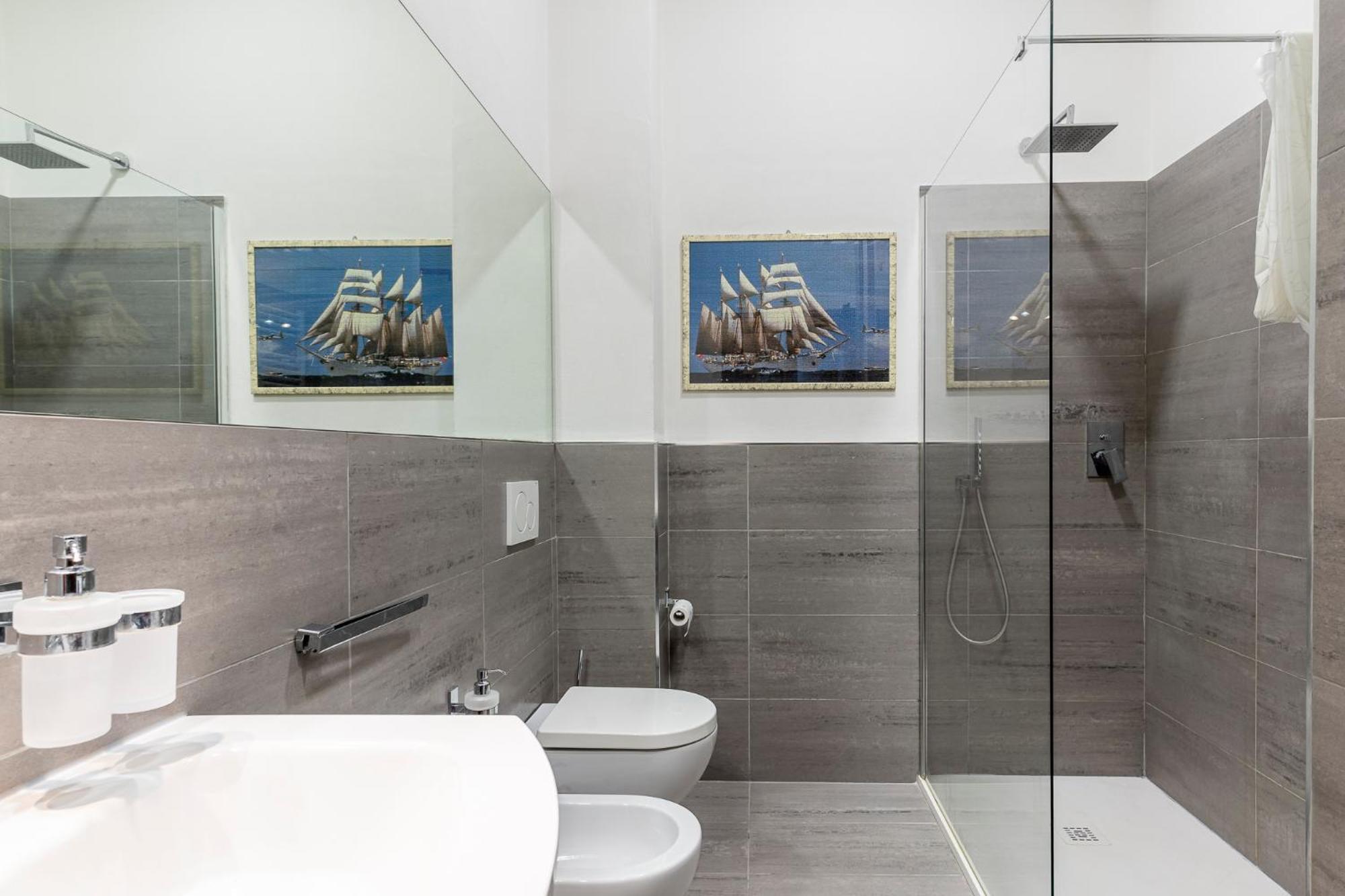 Bagni Pancaldi Sea View Apartment! Livorno Luaran gambar