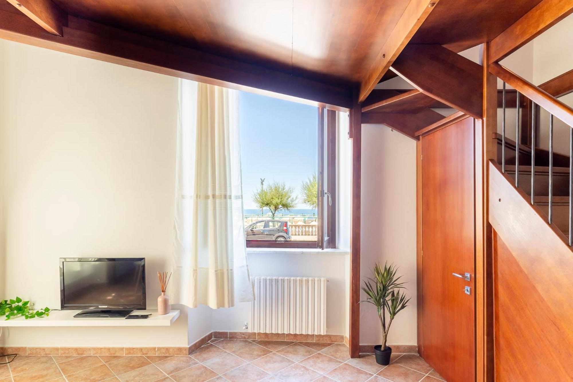 Bagni Pancaldi Sea View Apartment! Livorno Luaran gambar